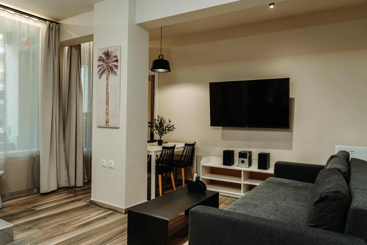 Blackhaus Family And Friends Deluxe Apartment 塞萨洛尼基 希腊