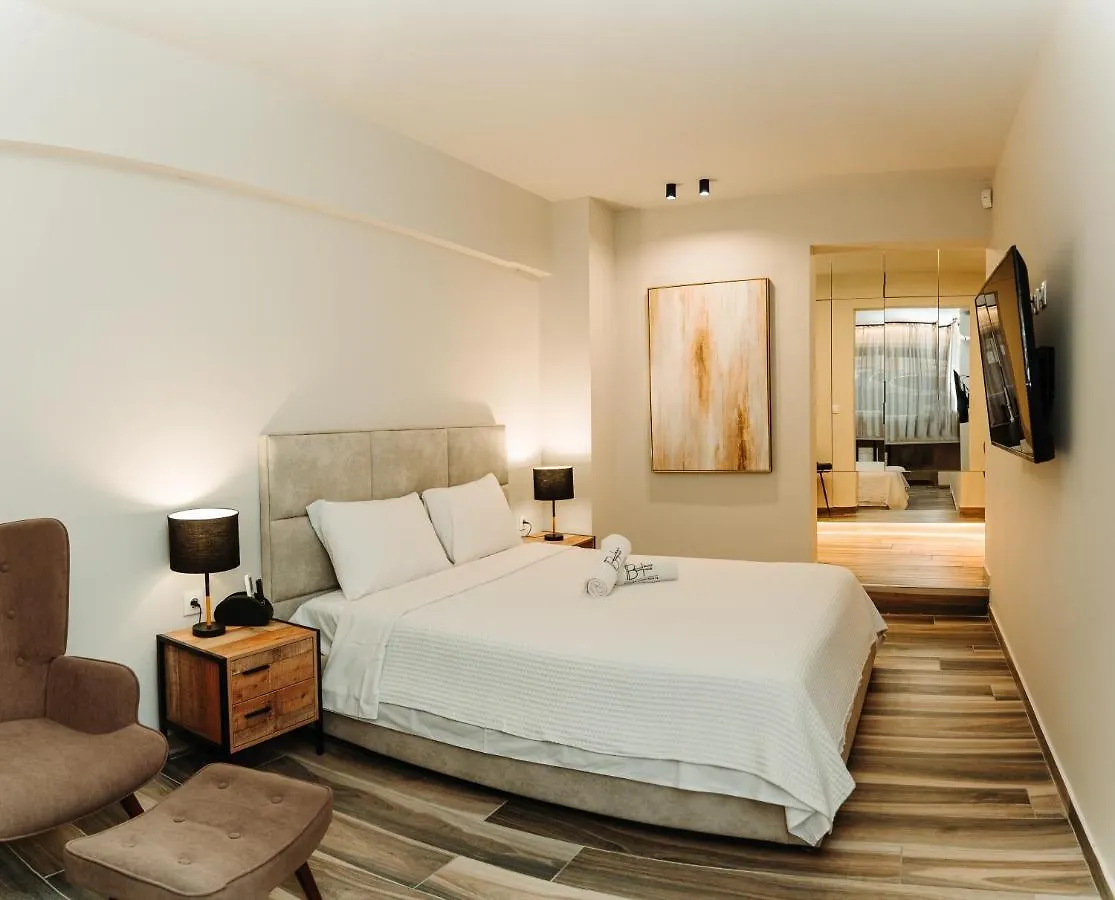 Blackhaus Family And Friends Deluxe Apartment 塞萨洛尼基