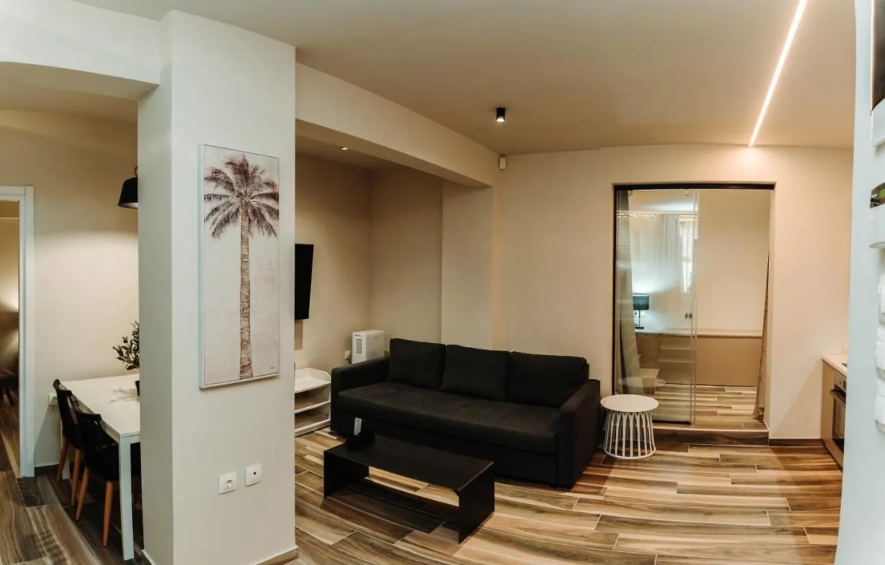 Blackhaus Family And Friends Deluxe Apartment 塞萨洛尼基