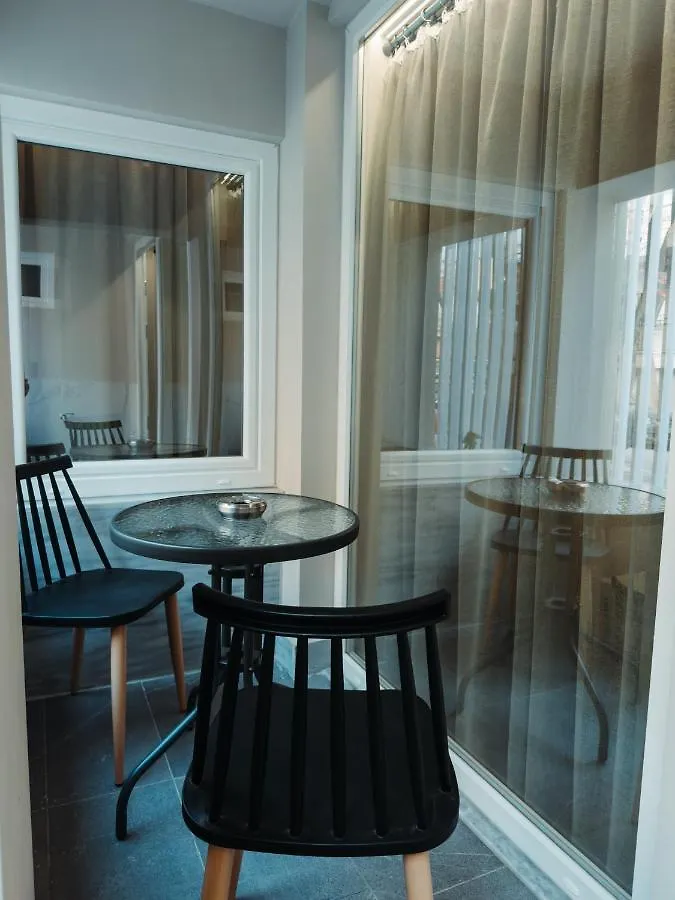 Blackhaus Family And Friends Deluxe Apartment 塞萨洛尼基 希腊